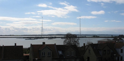 243 kHz :  Emetteur grandes ondes de Kalundborg.